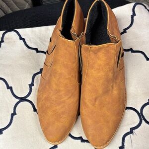 Women’s Leather Shoes